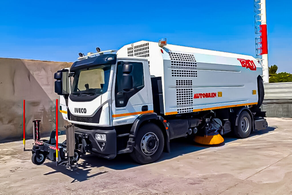 پروژه تامین 12 دستگاه جاروب فرودگاهی برای شرکت فرودگاهها و ناوبری هوایی ایران